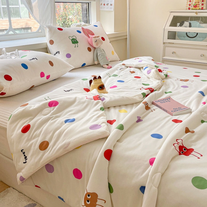 91家纺网 家纺一手货源 找家纺 沐慕 2024新款小清新加厚亲肤针织棉夏被 彩色小波点