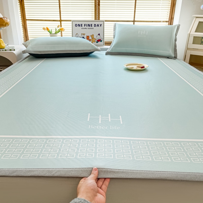 91家纺网 家纺一手货源 找家纺 栩裕纺织 2025款数码印花1200D碳光牛奶冰丝凉席 望绿川