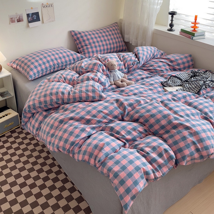 91家纺网 家纺一手货源 找家纺 大柏树 2025新款A类色织全棉水洗棉单品系列-四件套 粉灰小格