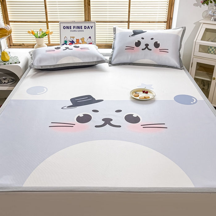 91家纺网 家纺一手货源 找家纺 栩裕纺织 2025款数码印花1200D碳光牛奶冰丝凉席 猫先生