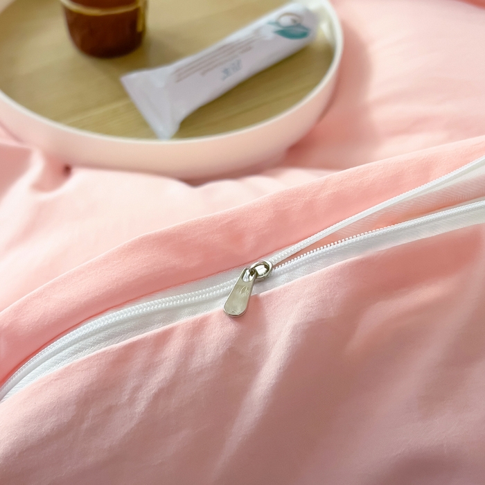 91家纺网 家纺一手货源 找家纺 梵克保罗 2024新款卡通水洗棉毛巾绣四件套 彩虹龙粉