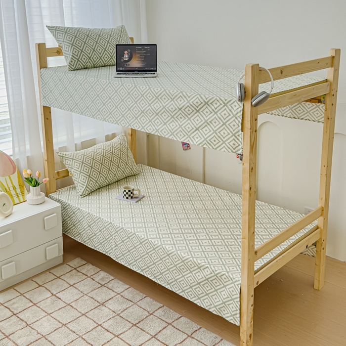 91家纺网 家纺一手货源 找家纺 金丝鸟 2024新款学生款A类全棉老粗布床单 围城 绿