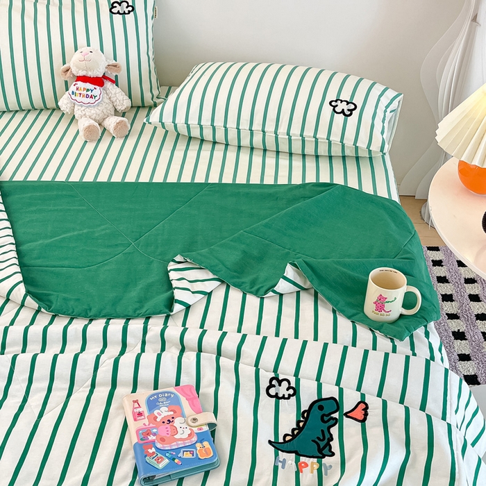 91家纺网 家纺一手货源 找家纺 （总）雅居纺家纺 2024新款全棉绣花夏被可配同款老粗布四件套