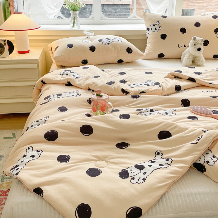 91家纺网 家纺一手货源 找家纺 沐慕 2024新款小清新加厚亲肤针织棉夏被 波点狗