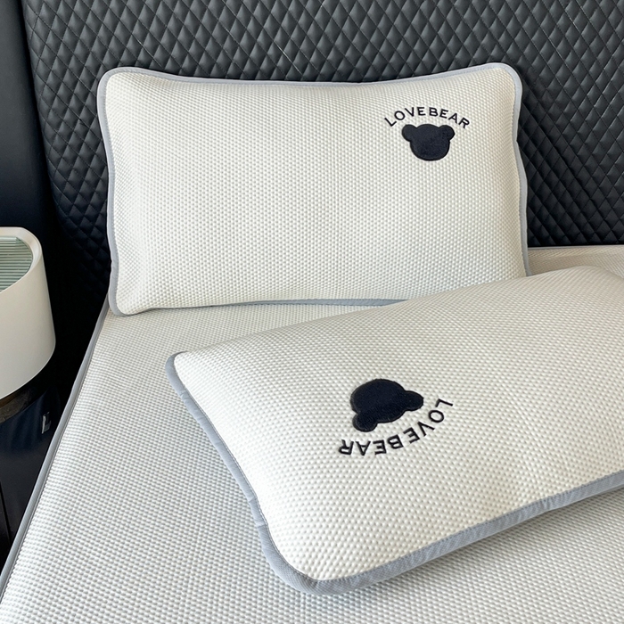 91家纺网 家纺一手货源 找家纺 子曰 2024新款PE中分子凉席 米白床笠款