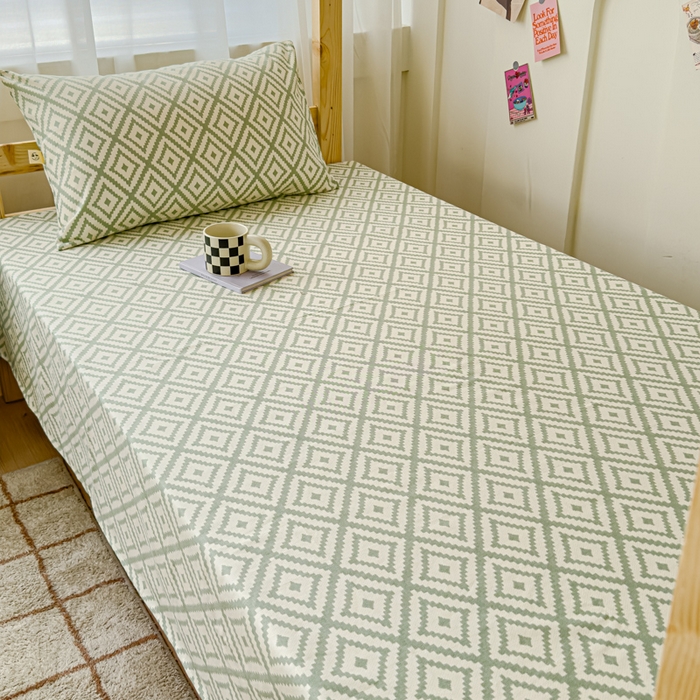 91家纺网 家纺一手货源 找家纺 金丝鸟 2024新款学生款A类全棉老粗布床单 围城 绿