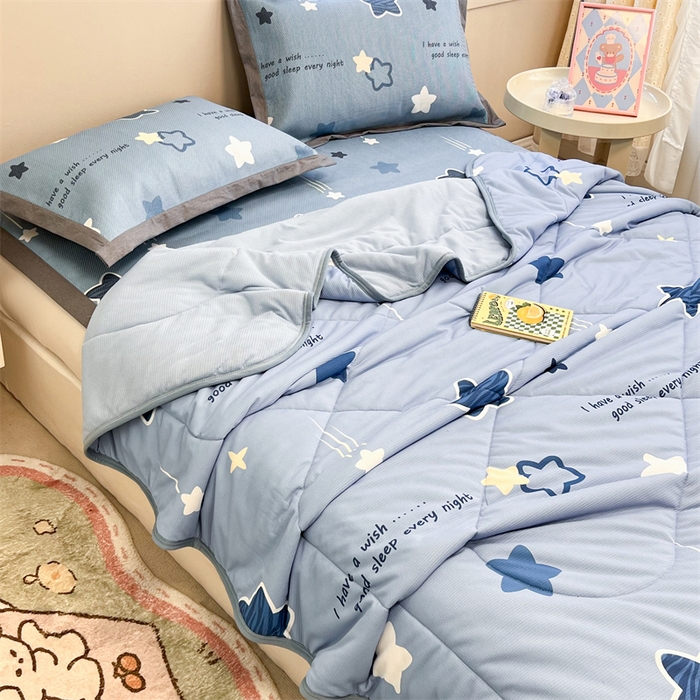 91家纺网 家纺一手货源 找家纺 沐慕 2024新款小清新华夫格印花冰藤夏被四件套 华夫格-星星点点