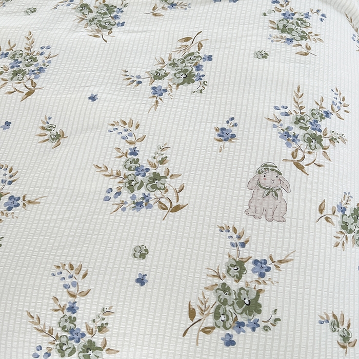 91家纺网 家纺一手货源 找家纺 富之航 2024新款时尚舒适泡泡棉夏被四件套菲菲兔