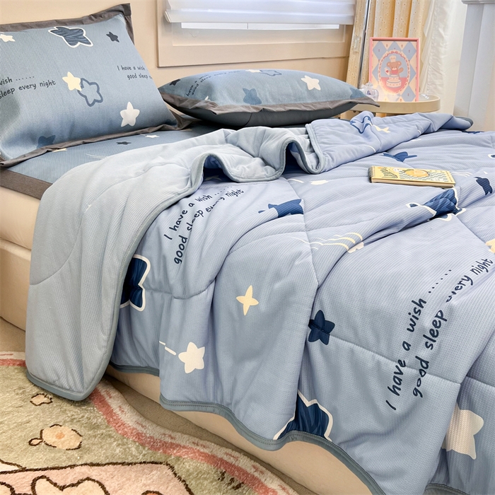 91家纺网 家纺一手货源 找家纺 沐慕 2024新款小清新华夫格印花冰藤夏被四件套 华夫格-星星点点