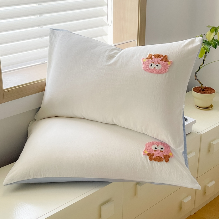 91家纺网 家纺一手货源 找家纺 梵克保罗 2024新款卡通水洗棉毛巾绣四件套 彩虹龙-米白配浅蓝