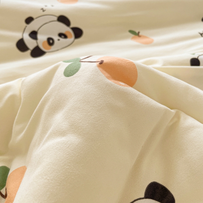 91家纺网 家纺一手货源 找家纺 沐慕 2024新款小清新加厚亲肤针织棉夏被 橘子熊猫