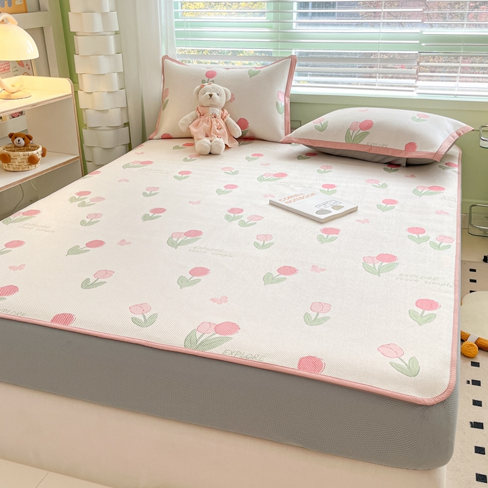 91家纺网 家纺一手货源 找家纺 沐慕 2024新款小清新印花冰藤床笠系列 床笠-粉嫩郁金香