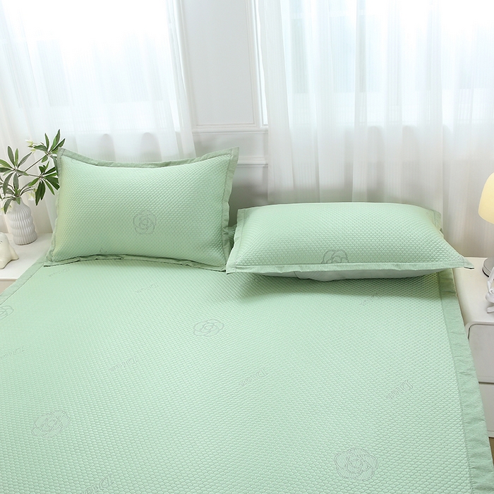 91家纺网 家纺一手货源 找家纺 青雅席业 2025新款抗菌提花凉感丝豆豆席-玫瑰花语系列 玫瑰花语-绿