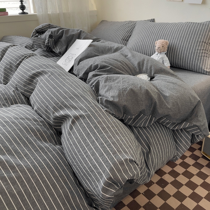 91家纺网 家纺一手货源 找家纺 大柏树 2025新款A类色织全棉水洗棉单品系列-四件套 灰细条