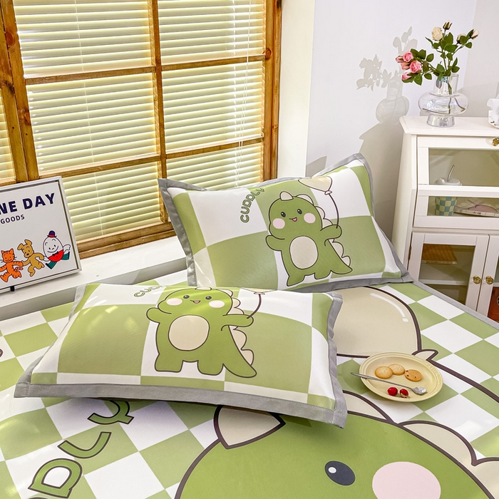 91家纺网 家纺一手货源 找家纺 栩裕纺织 2024新款数码印花1200D碳光牛奶冰丝席 格子恐龙