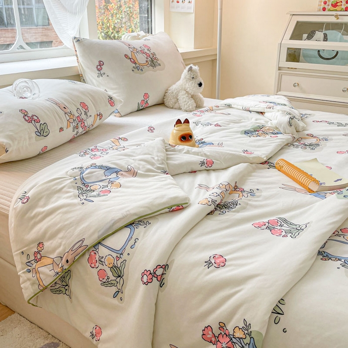 91家纺网 家纺一手货源 找家纺 沐慕 2024新款小清新加厚亲肤针织棉夏被 花丛兔