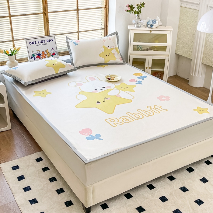 91家纺网 家纺一手货源 找家纺 栩裕纺织 2024新款数码印花1200D碳光牛奶冰丝席 晚安小兔