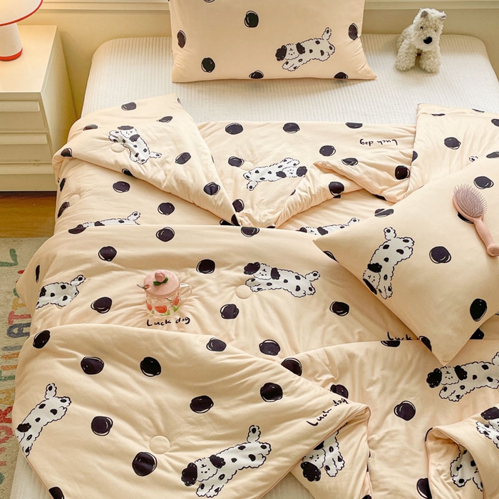 91家纺网 家纺一手货源 找家纺 沐慕 2024新款小清新加厚亲肤针织棉夏被 波点狗