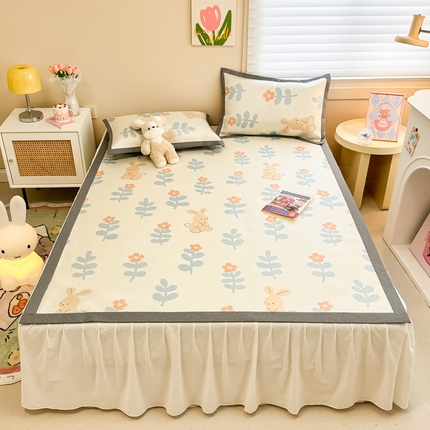 91家纺网 家纺一手货源 找家纺 （总）沐慕 2024新款小清新印花冰藤席空调席系列