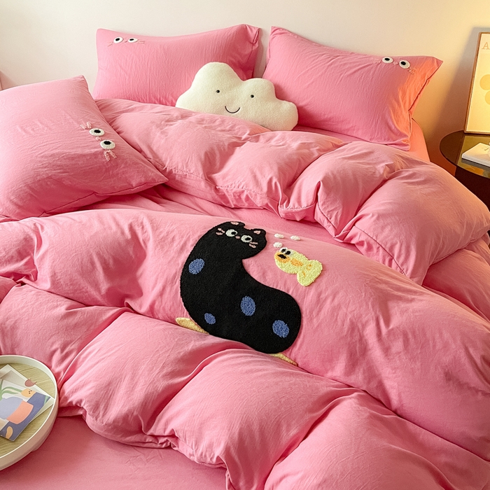 91家纺网 家纺一手货源 找家纺 梵克保罗 2024新款卡通水洗棉毛巾绣四件套 可爱猫-粉