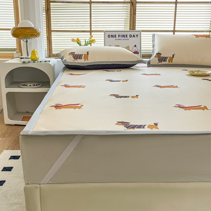 91家纺网 家纺一手货源 找家纺 栩裕纺织 2024新款数码印花1200D碳光牛奶冰丝席 条纹狗