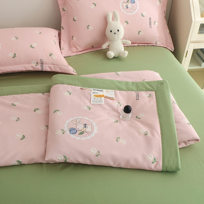 91家纺网 家纺一手货源 找家纺 优布加 2024新款水洗棉大豆被夏被大豆纤维空调被夏凉被 蔷薇