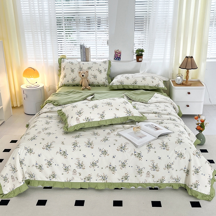 91家纺网 家纺一手货源 找家纺 富之航 2024新款时尚舒适泡泡棉夏被四件套菲菲兔