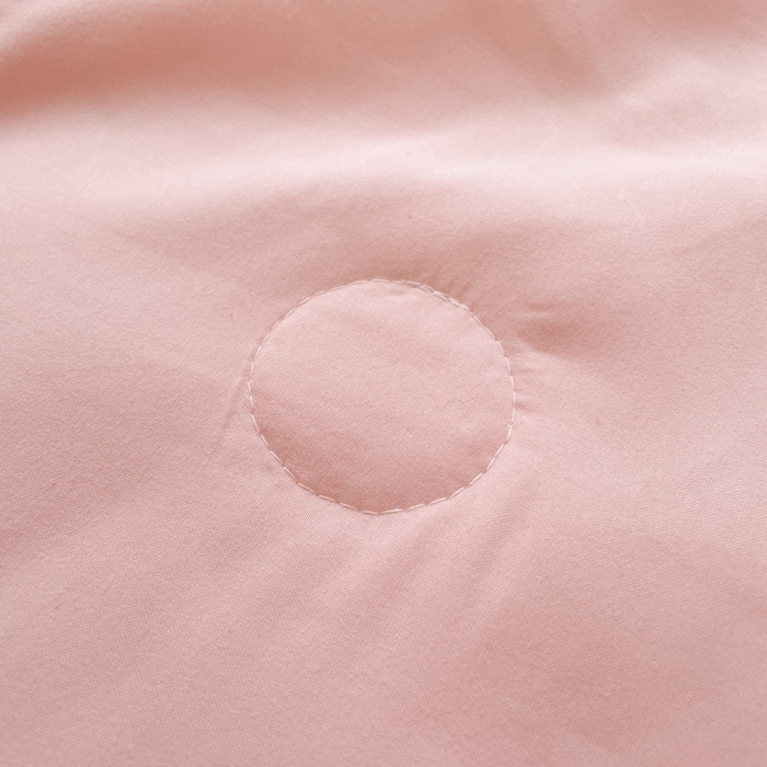 91家纺网 家纺一手货源 找家纺 沐慕 2024新款毛巾绣印花夏被四件套 花花白兔-粉