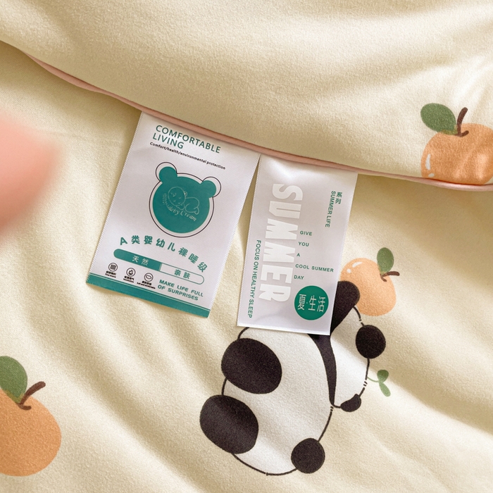 91家纺网 家纺一手货源 找家纺 沐慕 2024新款小清新加厚亲肤针织棉夏被 橘子熊猫