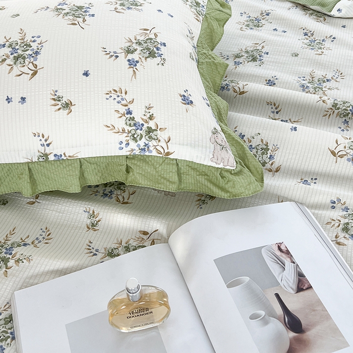 91家纺网 家纺一手货源 找家纺 富之航 2024新款时尚舒适泡泡棉夏被四件套菲菲兔