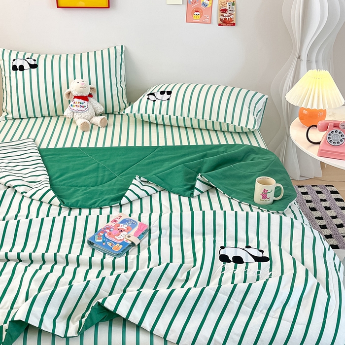 91家纺网 家纺一手货源 找家纺 雅居纺家纺 2024新款全棉绣花夏被可配同款老粗布四件套 夏被-萌仔熊猫