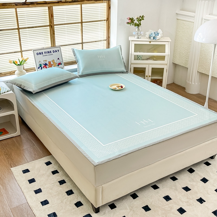 91家纺网 家纺一手货源 找家纺 栩裕纺织 2025款数码印花1200D碳光牛奶冰丝凉席 望绿川