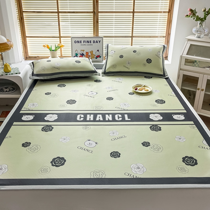 91家纺网 家纺一手货源 找家纺 栩裕纺织 2025款数码印花1200D碳光牛奶冰丝凉席 格调印象-绿