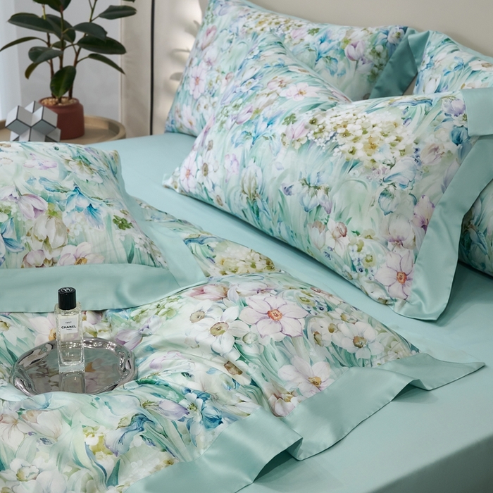 91家纺网 家纺一手货源 找家纺 榻尚家居 2024新款天丝棉数码印花四件套 繁花绿