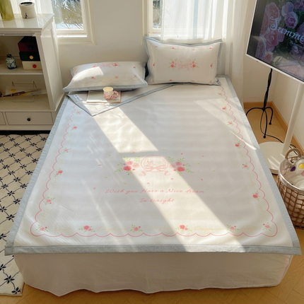 91家纺网 家纺一手货源 找家纺 （总）顾里家纺 2024新款韩式Chic风牛奶丝碳光凉席