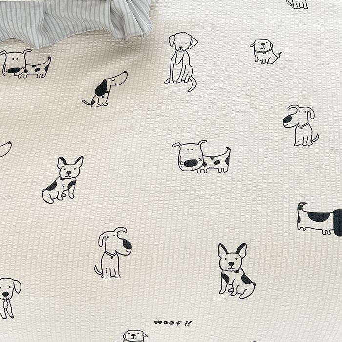 91家纺网 家纺一手货源 找家纺 富之航 2024新款时尚舒适泡泡棉夏被四件套班尼狗