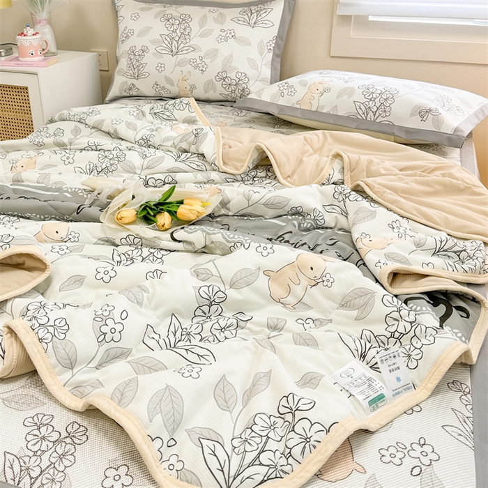 91家纺网 家纺一手货源 找家纺 沐慕 2024新款小清新华夫格印花冰藤夏被四件套 华夫格-秘境花园