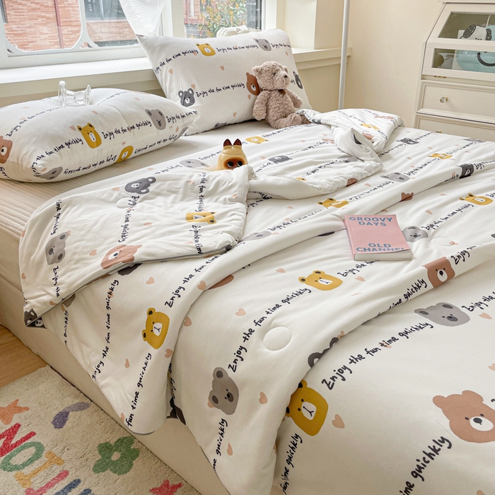 91家纺网 家纺一手货源 找家纺 沐慕 2024新款小清新加厚亲肤针织棉夏被 萌萌熊