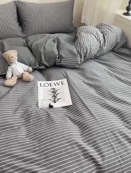 91家纺网 家纺一手货源 找家纺 大柏树 2025新款A类色织全棉水洗棉单品系列-四件套 灰细条