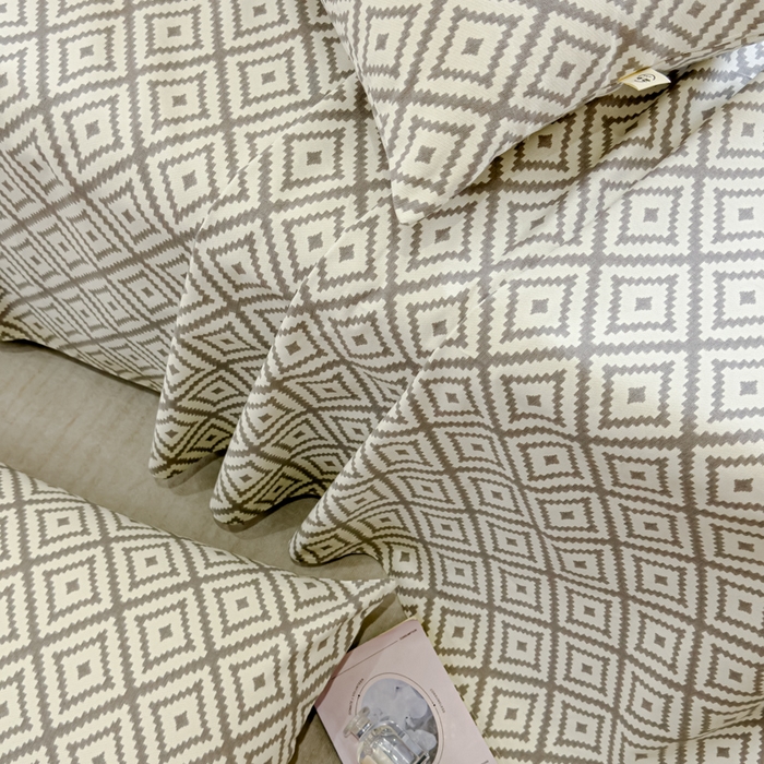 91家纺网 家纺一手货源 找家纺 金丝鸟 2024新款成人款A类全棉老粗布床单 围城 灰