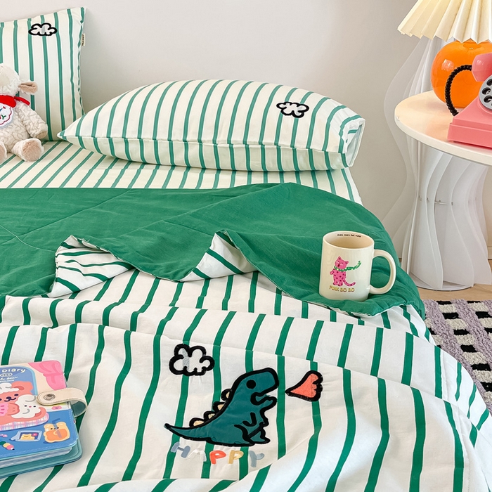 91家纺网 家纺一手货源 找家纺 （总）雅居纺家纺 2024新款全棉绣花夏被可配同款老粗布四件套