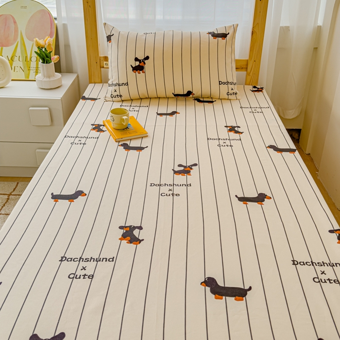 91家纺网 家纺一手货源 找家纺 金丝鸟 2024新款学生款A类全棉老粗布床单 条纹狗