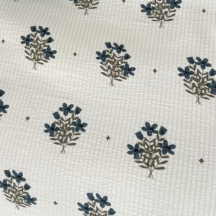 91家纺网 家纺一手货源 找家纺 富之航 2024新款时尚舒适泡泡棉夏被四件套晴朗