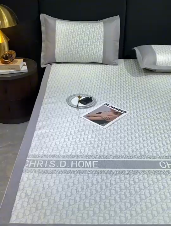 91家纺网 家纺一手货源 找家纺 启程家纺 2024新款A类轻奢600D数码印花冰藤席 迪宝系列 迪宝-灰