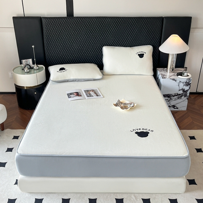 91家纺网 家纺一手货源 找家纺 子曰 2024新款PE中分子凉席 米白床笠款