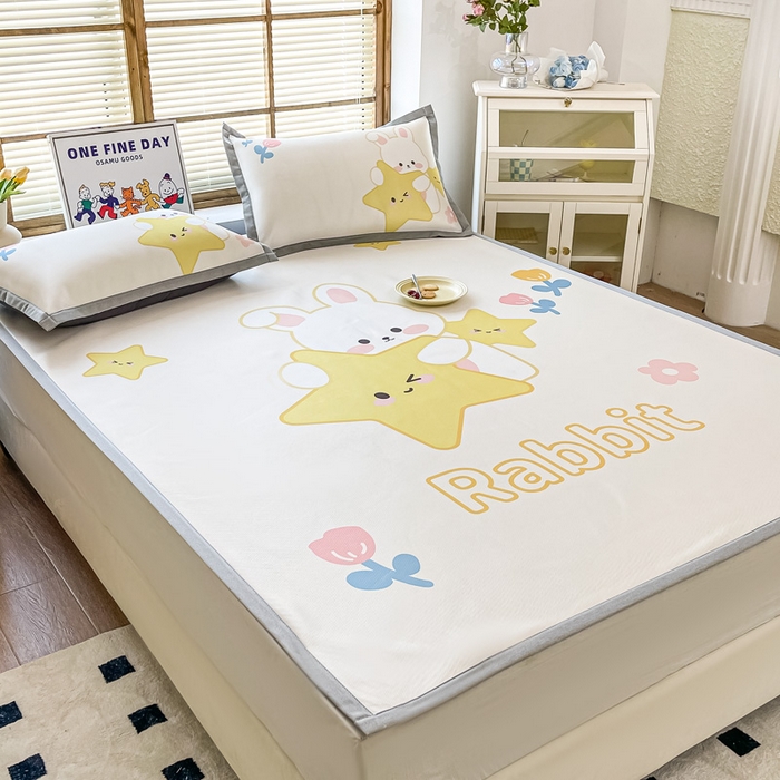 91家纺网 家纺一手货源 找家纺 栩裕纺织 2024新款数码印花1200D碳光牛奶冰丝席 晚安小兔