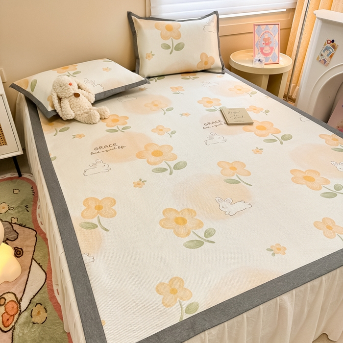 91家纺网 家纺一手货源 找家纺 沐慕 2024新款小清新印花冰藤席空调席系列 冰藤-花漾兔