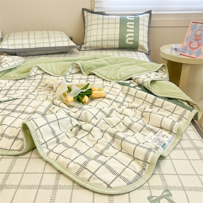 91家纺网 家纺一手货源 找家纺 沐慕 2024新款小清新华夫格印花冰藤夏被四件套 华夫格-蝴蝶结绿