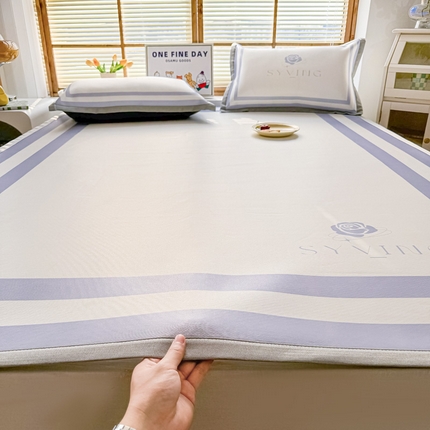 栩裕纺织 2025款数码印花1200D碳光牛奶冰丝凉席 春晓-紫