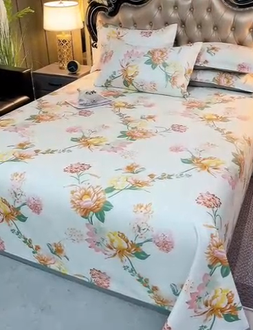 91家纺网 家纺一手货源 找家纺 梵克保罗 2024新款印花冰丝凉席套件-系列一 花满庭